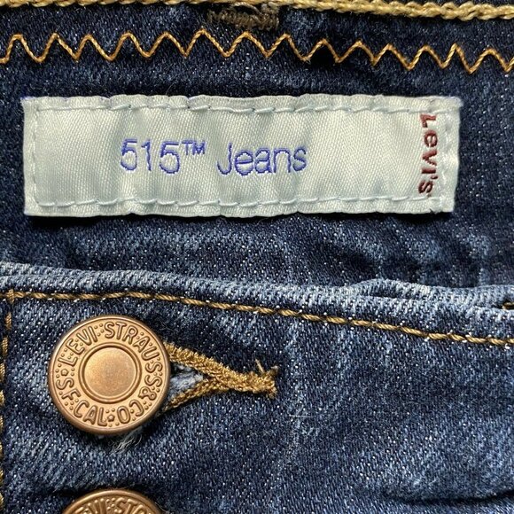 Levi’s 515 Jeans Women’s Denim Jean Shorts 6 Dark Blue Bermuda Style Casual - Picture 4 of 9